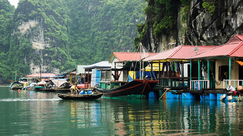Exploring serene Lan Ha Bay – the “second” Ha Long bay of Viet Nam
