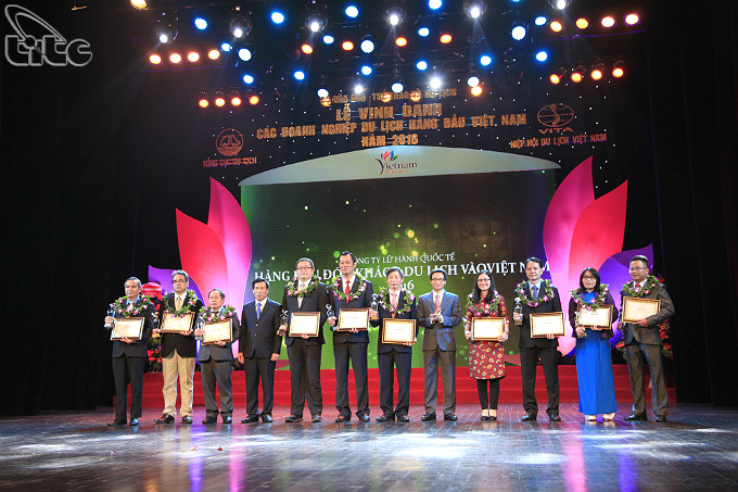 Leading tourism enterprises to be honored with Viet Nam Tourism Awards