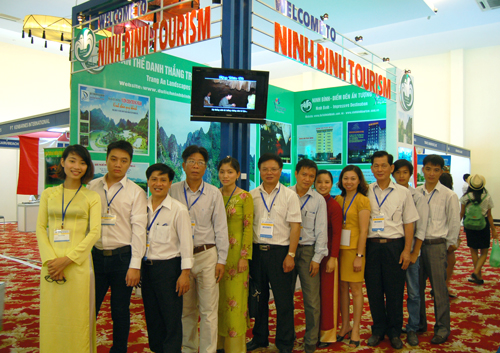 Promote the image of Ninh Binh tourism at the International Sea Travel Expo  Nha Trang - Vietnam 2013 ( ISTE Nha Trang - Vietnam 2013 )