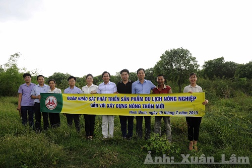 Surveying and developing agricultural tourism products associated with building a new countryside in Gia Lac commune, Gia Vien district 
