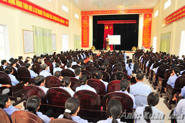 Organizing courses updating knowledge for domestic and international tourist guides in 2019