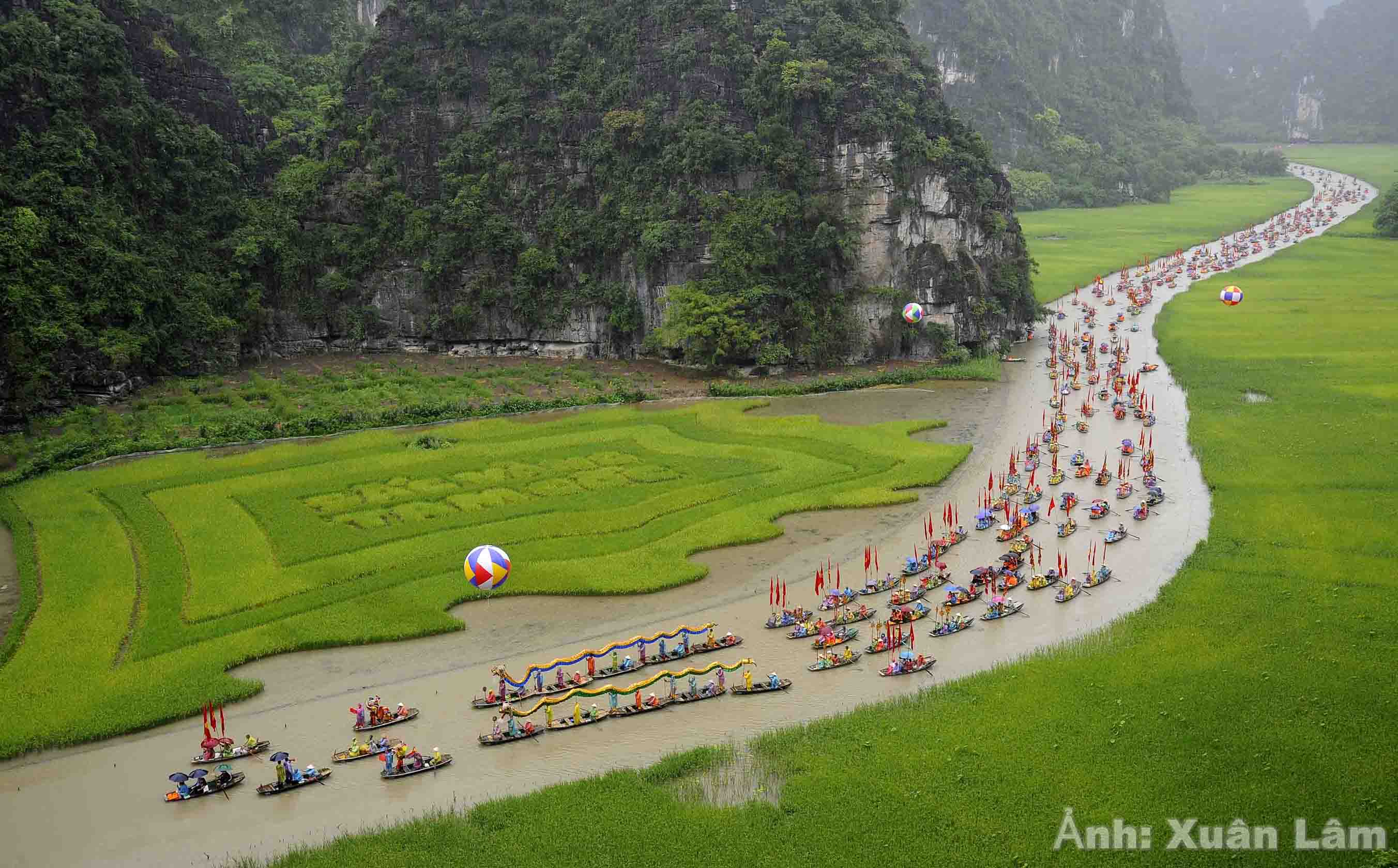 Opening of Ninh Binh Tourism Week 