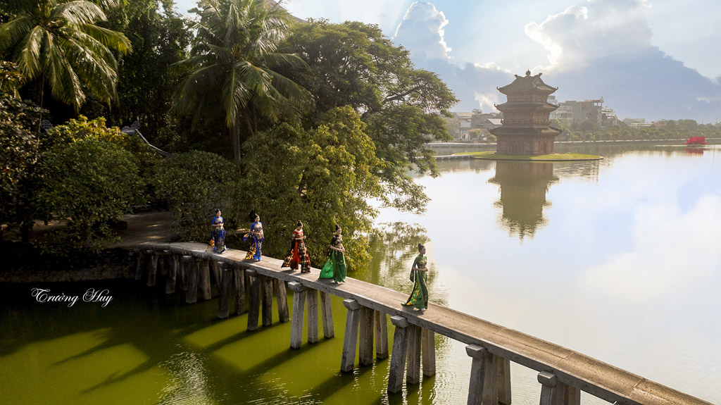 Ninh Binh among top favourite destinations of travellers for New Year celebration