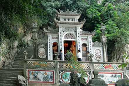 Discover the pagoda known as 