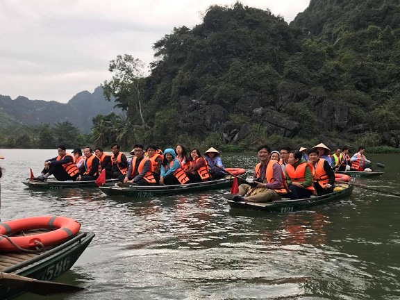 Survey of Tourism Route No.3 at Trang An Ecotourism Site