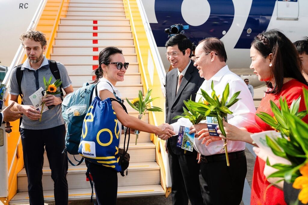 Le Vietnam accueille le 20 millionième visiteur international en 2025