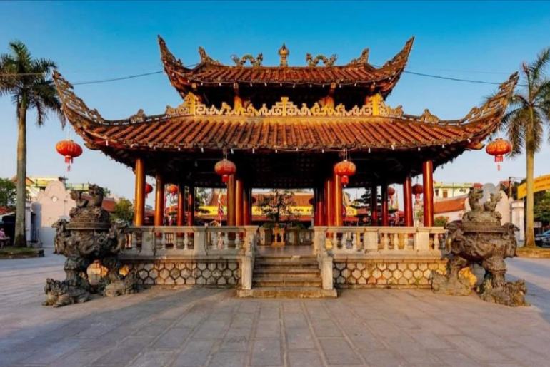 Site historique et culturel national de Phủ Dầy