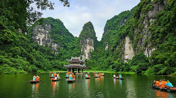 Ninh Bình – Vùng đất di sản với 8 di tích quốc gia đặc biệt