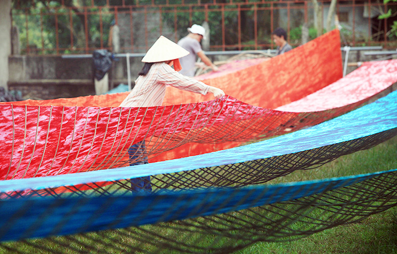 Làng nghề dệt lụa Nha Xá – Tinh hoa lụa Việt 